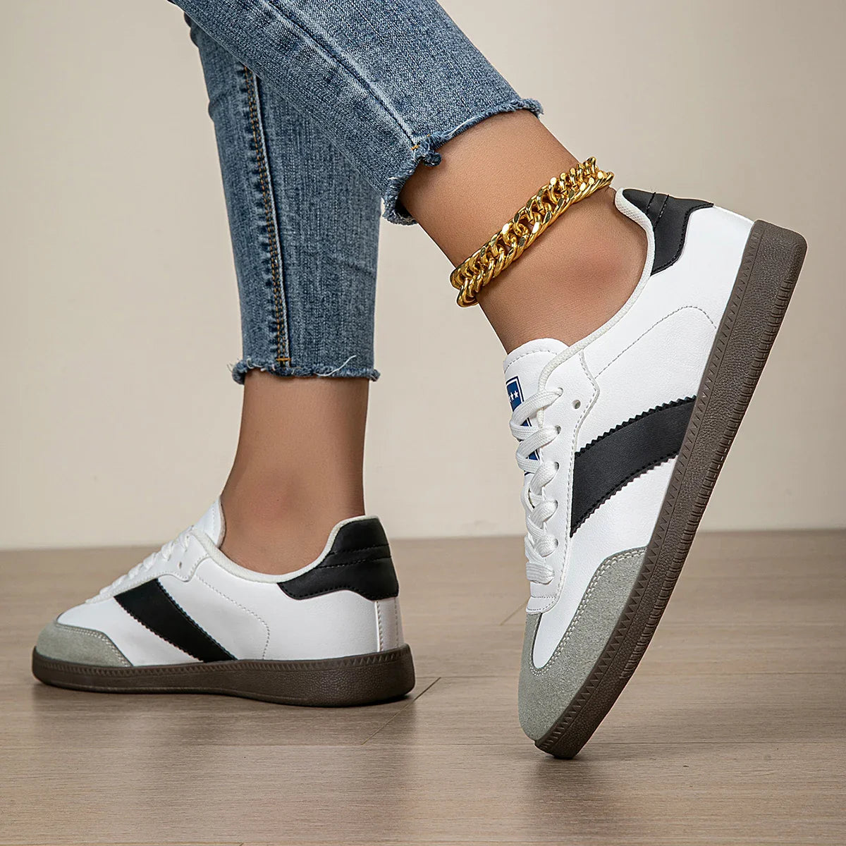 Baskets Femme Lacets – Légères, Antidérapantes & Tendance