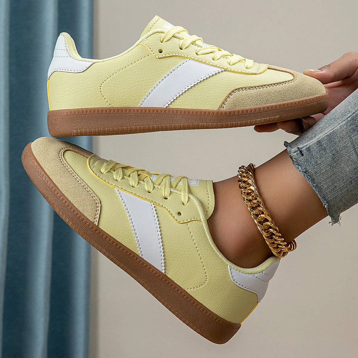 Baskets Femme Lacets – Légères, Antidérapantes & Tendance