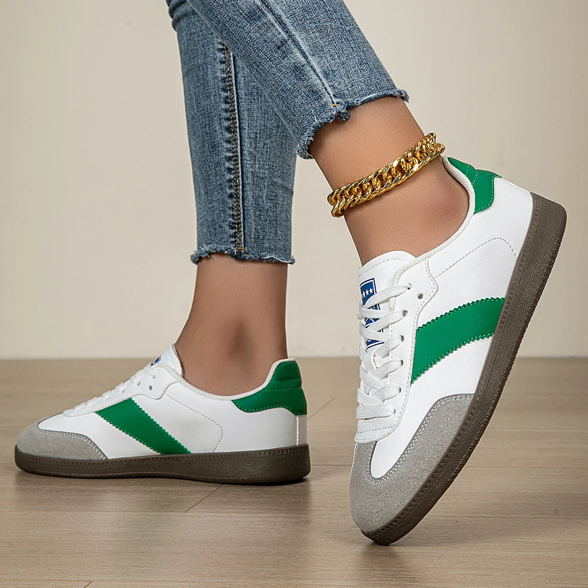 Baskets Femme Lacets – Légères, Antidérapantes & Tendance